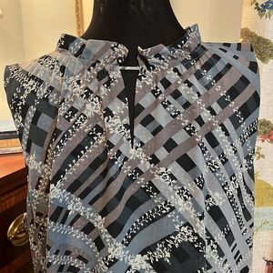 CABI Graph Trellis Sleeveless Blouse Size L